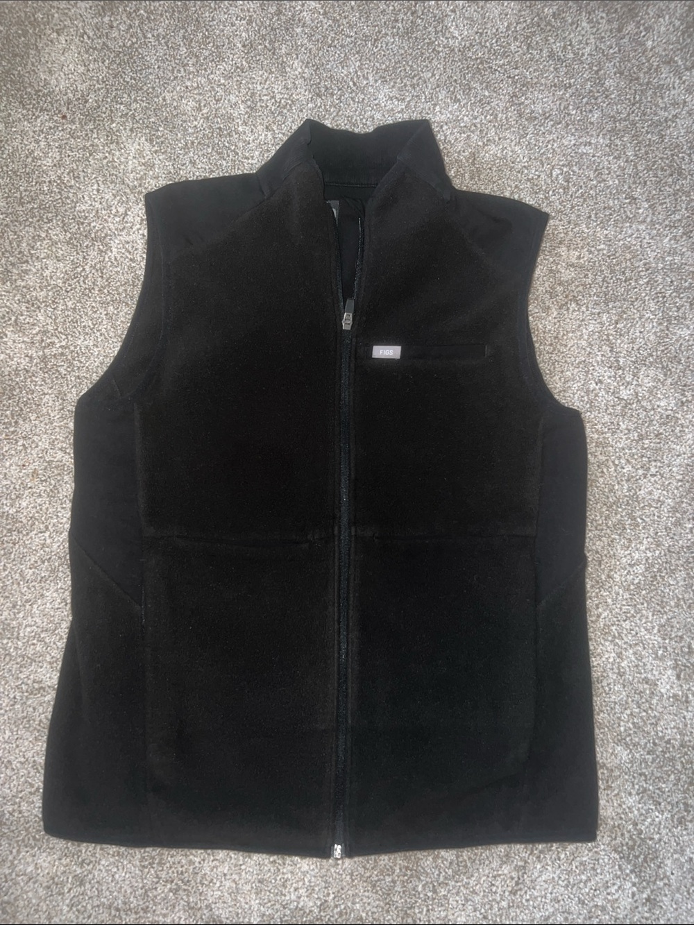 Figs Black Full-Zip Fleece Vest